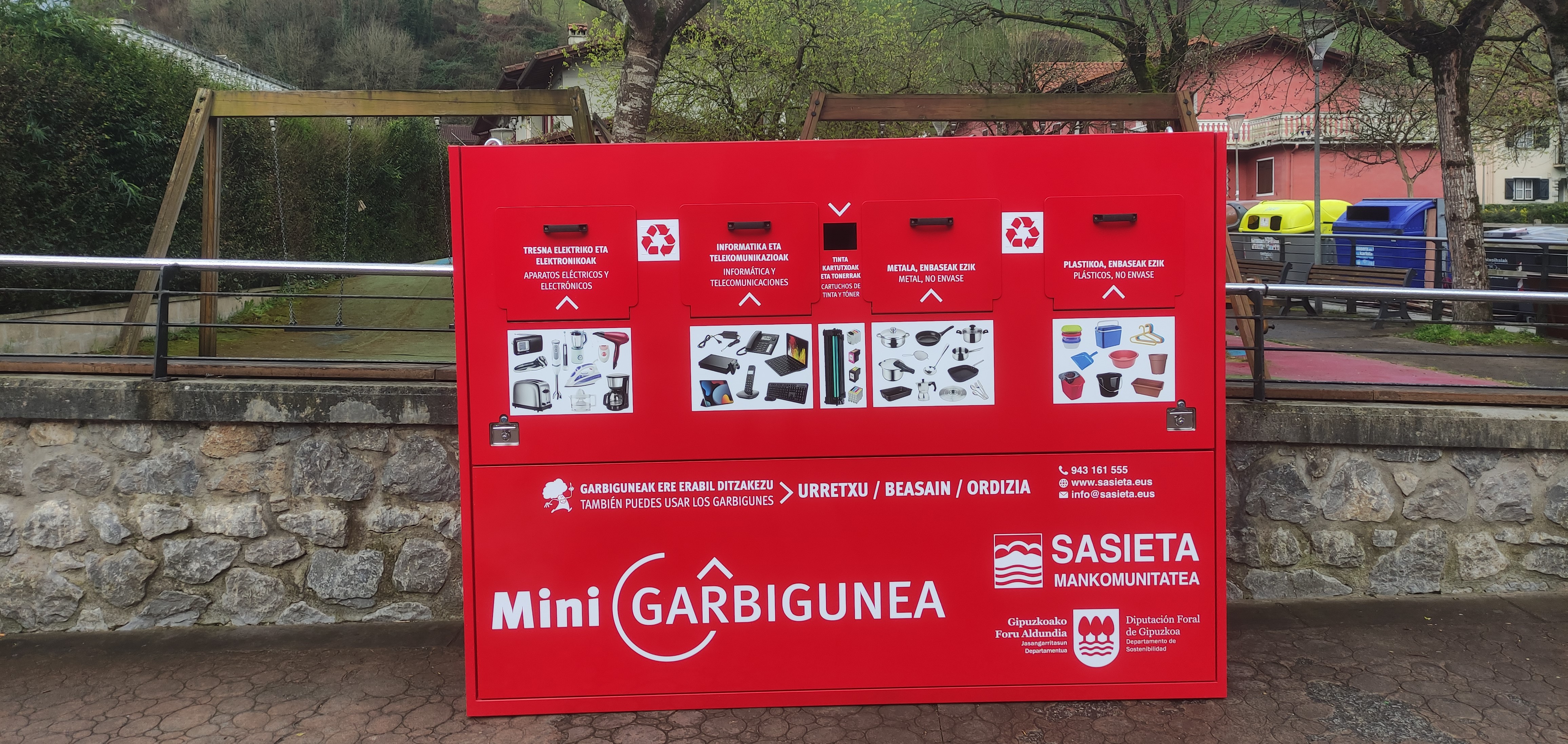 Sasieta Mankomunitateak minigarbigunea ipini du Legorretan