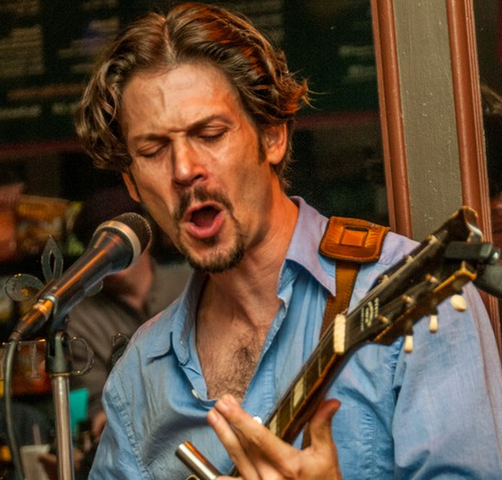 Chris Ruest blues kantariak kontzertua emango du Legorretan