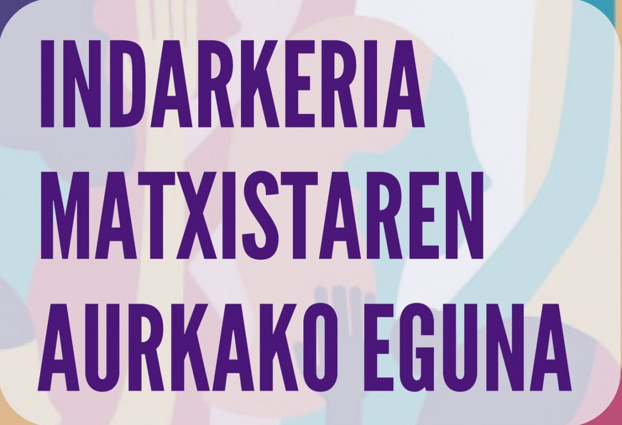 Mural margoketa eta kontzentrazioa Indarkeria Matxistaren Aurkako Egunez